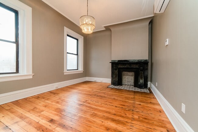 Photo - The Hamilton