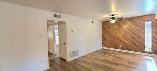 Photo - NEWLY REMODELED UNIT W/ POOL ACCESS