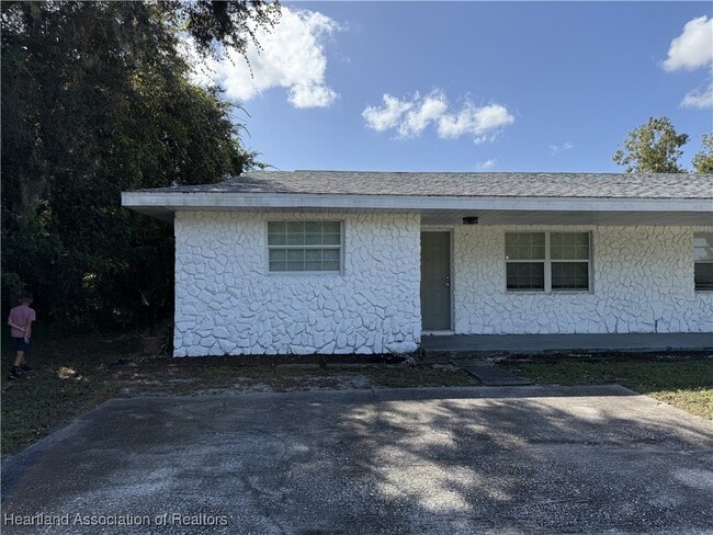 Building Photo - 618 Lake Groves Rd NW