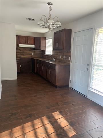 Photo - 7675 Woodshire Dr