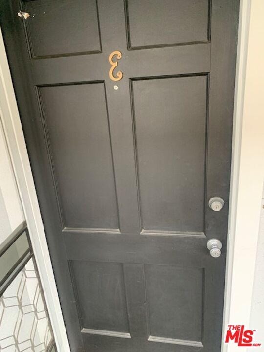 Photo - 312 S Reeves Dr Unit E