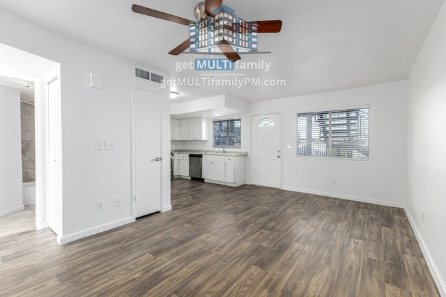 Photo - 1923 E Hayden Ln Unit 201