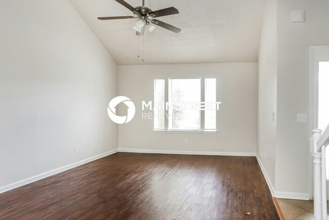 3 Bedroom Pet-Friendly Home in Lithonia, GA with Main Street Renewal