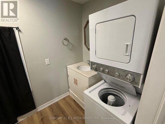 Photo - 22 Caroline St