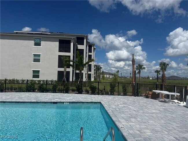 Photo - 15285 Grn Acrs Ave Unidad 425