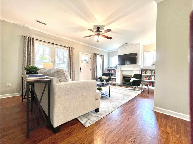 Photo - 326 N 16th St