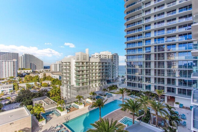 Photo - 153 N Seabreeze Blvd Unidad 804-S