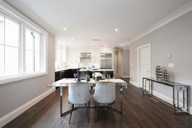 Photo - 962 Walnut St