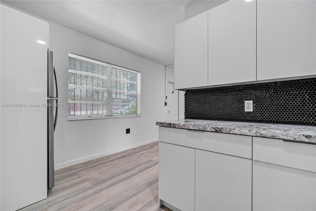 Photo - 40 NW 62nd St Apartment Unit 1