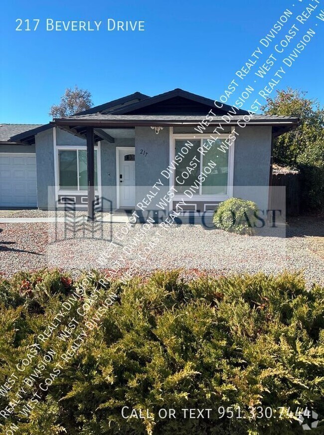 Building Photo - Charming 2-Bedroom Home in 55+ Community –...