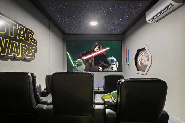 Building Photo - 4761 Kings Castle Cir Unit ID1459472P