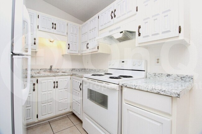 Photo - 3645 N 69th Ave