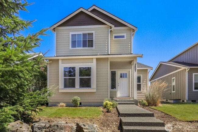 Amazing 3 Br 2.5 bath 2 car gar home in Ta... - Amazing 3 Br 2.5 bath 2 car gar home in Ta...