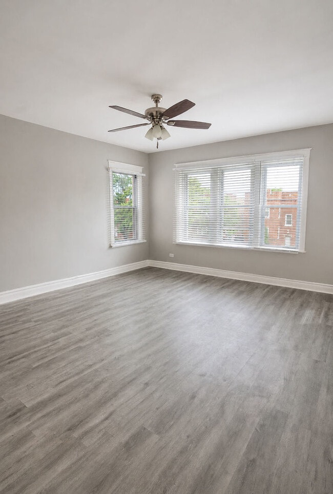 Photo - 1704 N Mayfield Ave