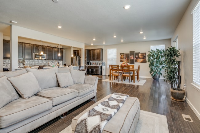 Photo - 7040 Hyland Hills St