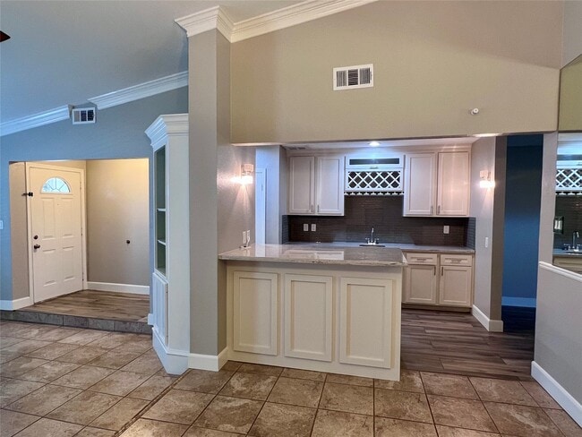 Photo - 16926 Judyleigh Dr