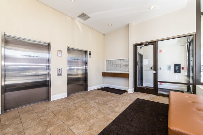 Photo - 120 N Northwest Hwy Unit 506