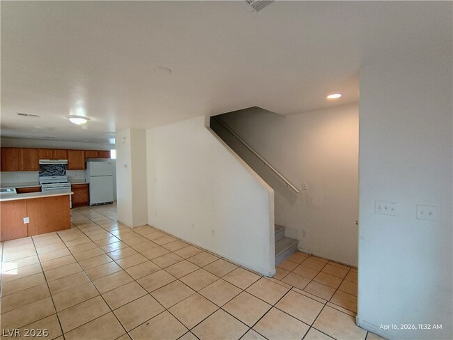 Photo - 5195 Shreve Ave