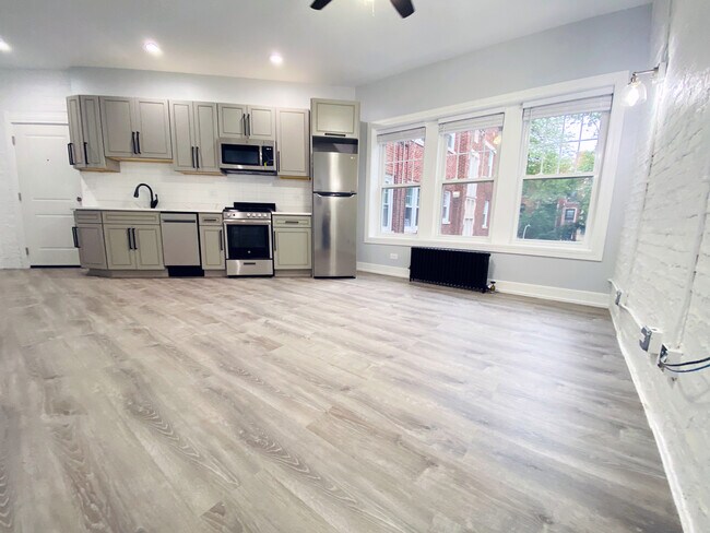 Photo - 1063 W Glenlake Ave Unidad 2E