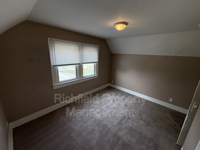 Photo - 1721 Laurel St