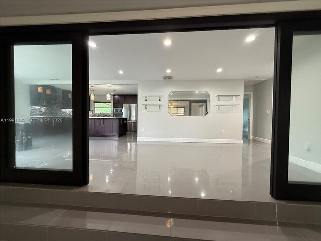 Photo - 5488 Fearnley Rd