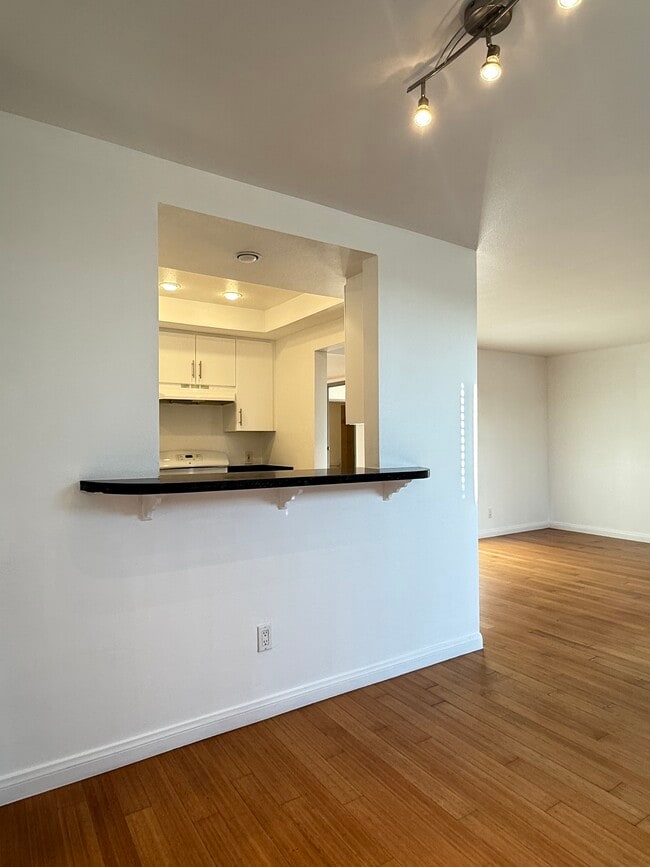 Photo - 7826 Topanga Canyon Blvd Unit 109