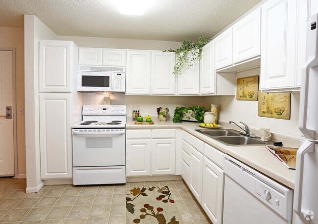 Photo - Dakota Station