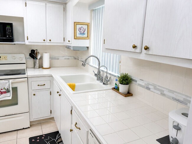 Photo - Waterfront Living at Sea Towers | Fully Furnished 2BR
