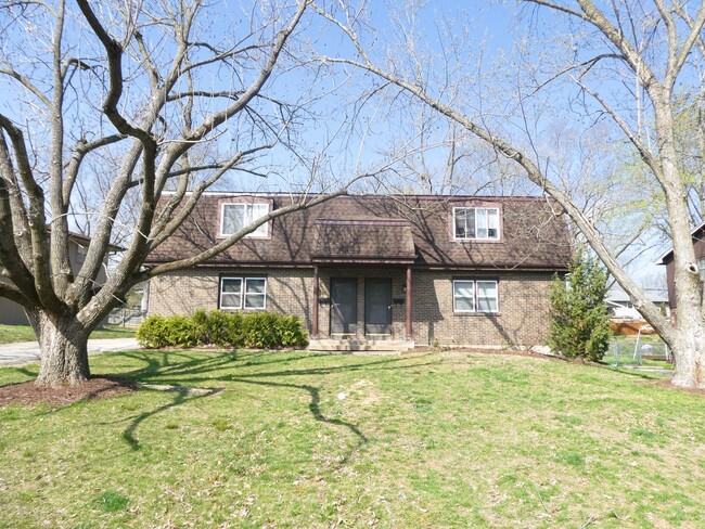 Building Photo - 1409 Joann St Unit 1409