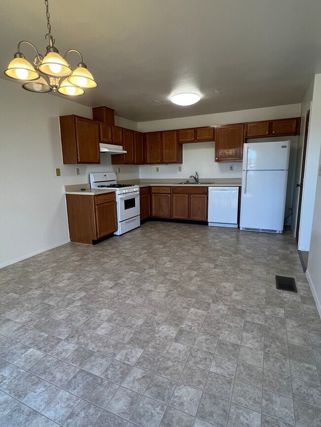 Photo - 1315 Dakota Dr