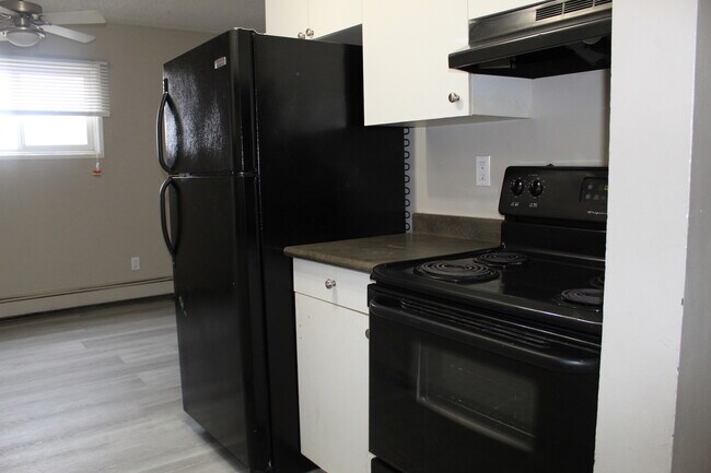 Photo - Pisces Manor