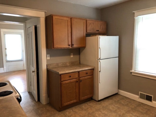 Photo - 909 N Governor St