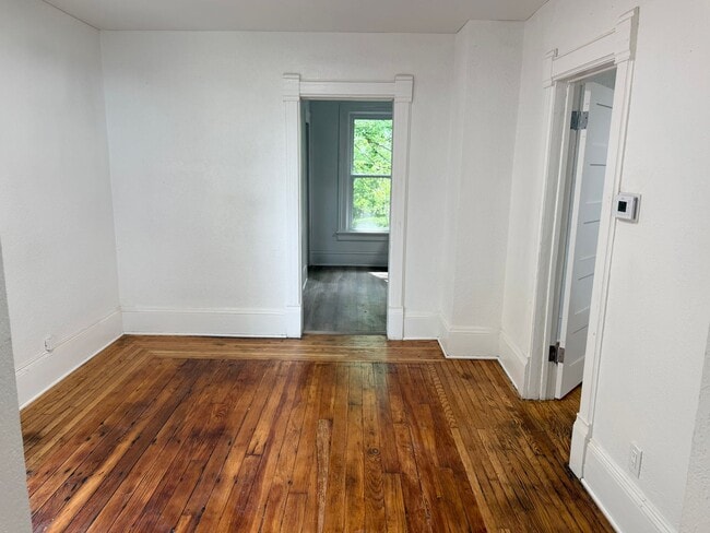 Photo - 612 Third St.