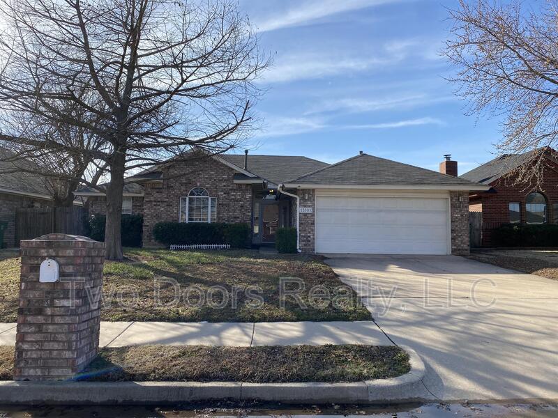 Photo - 13101 Mapleleaf Drive