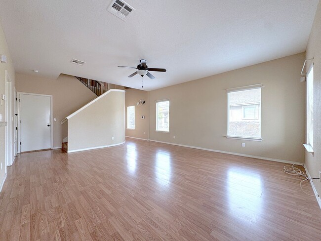 Photo - Sandstone Ranch Estates 4Bed/2.5bath Refrig A/C!