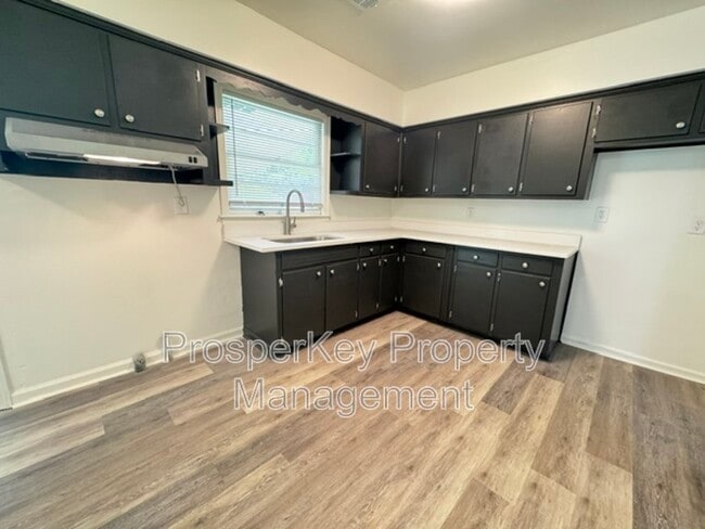 Photo - 2241 Japonica Dr