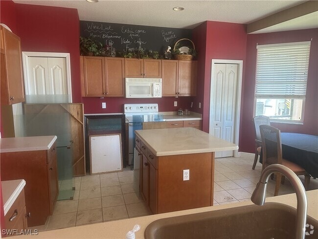 Building Photo - 12941 Stone Tower Loop Rental
