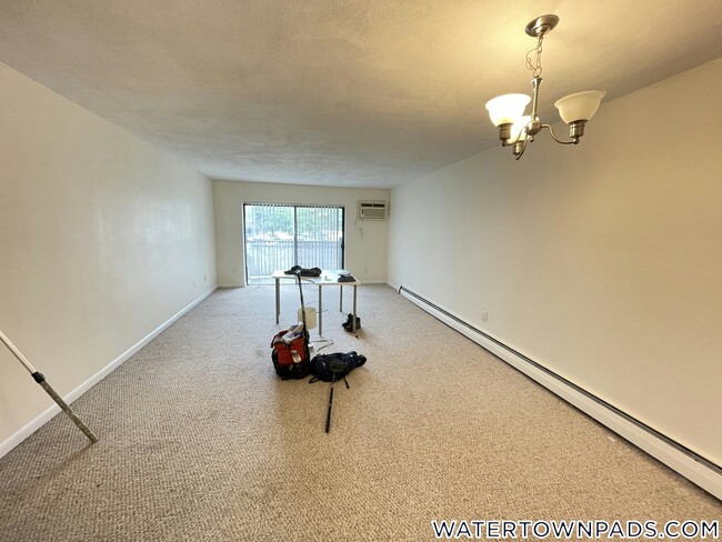 Photo - 24 Whites Ave Unidad 16