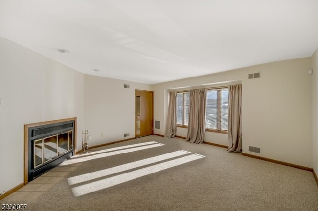 Photo - 157 Washington St Condo