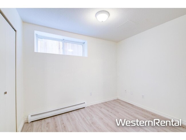 11028-1162A 162 A St