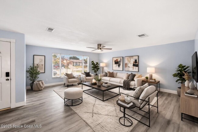 Photo - 1715 N Merrimac Dr