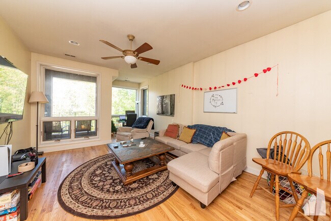 Photo - 1133 W Addison St Unidad 2I