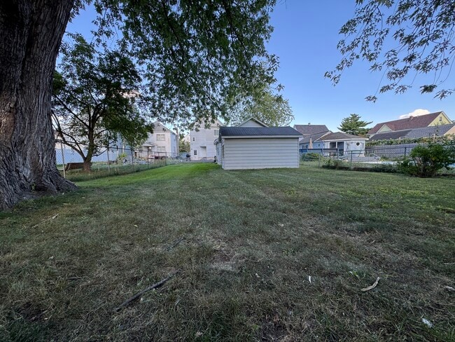 Building Photo - 1070 Helderberg Ave Unit 1070 Helderberg Avenue, 1st Floor