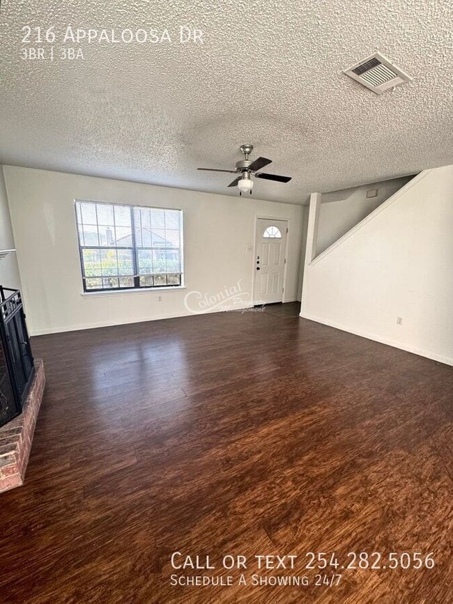 Photo - 216 Appaloosa Dr