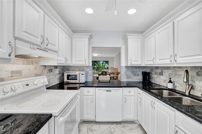 1055 Forest Lakes Dr Unit F203