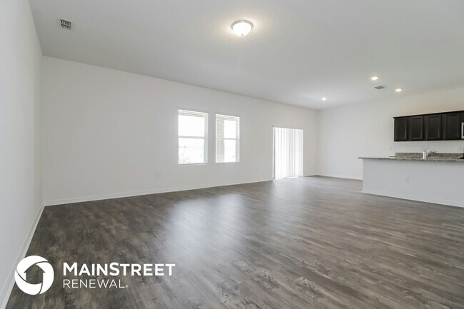 Photo - 101 Hidden Lk Lp