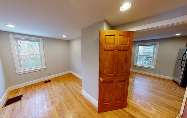 Photo - 434 Franklin St Unit 1L