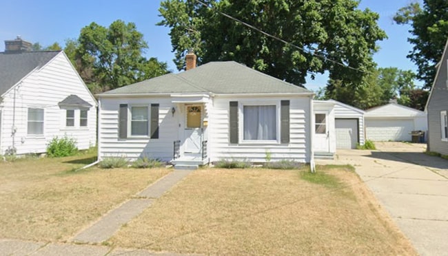 Building Photo - Adorable home on the NE side of Grand Rapids!