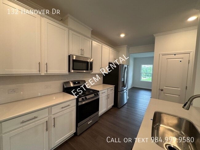 Photo - 132 Hanover Dr