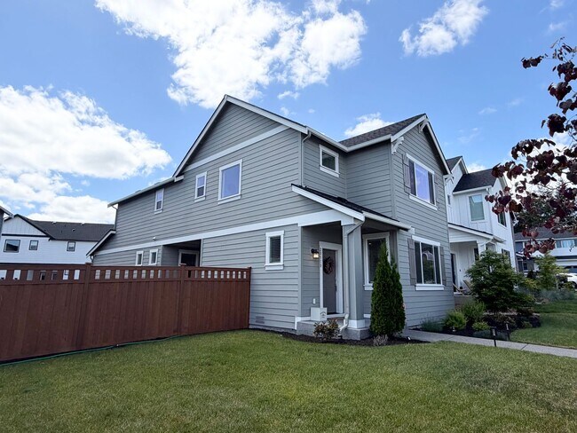 Photo - Stunning 2024 Bonney Lake/Tehaleh Home